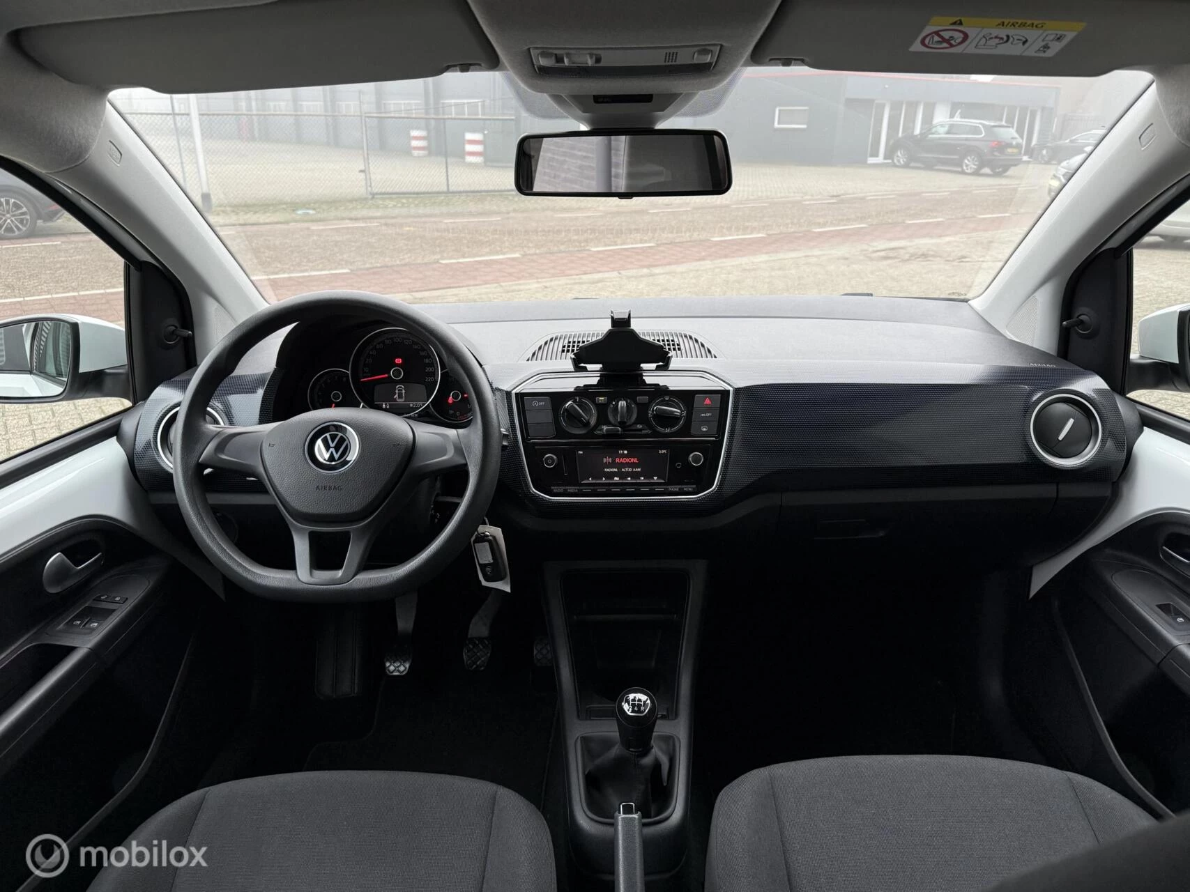 Hoofdafbeelding Volkswagen up!