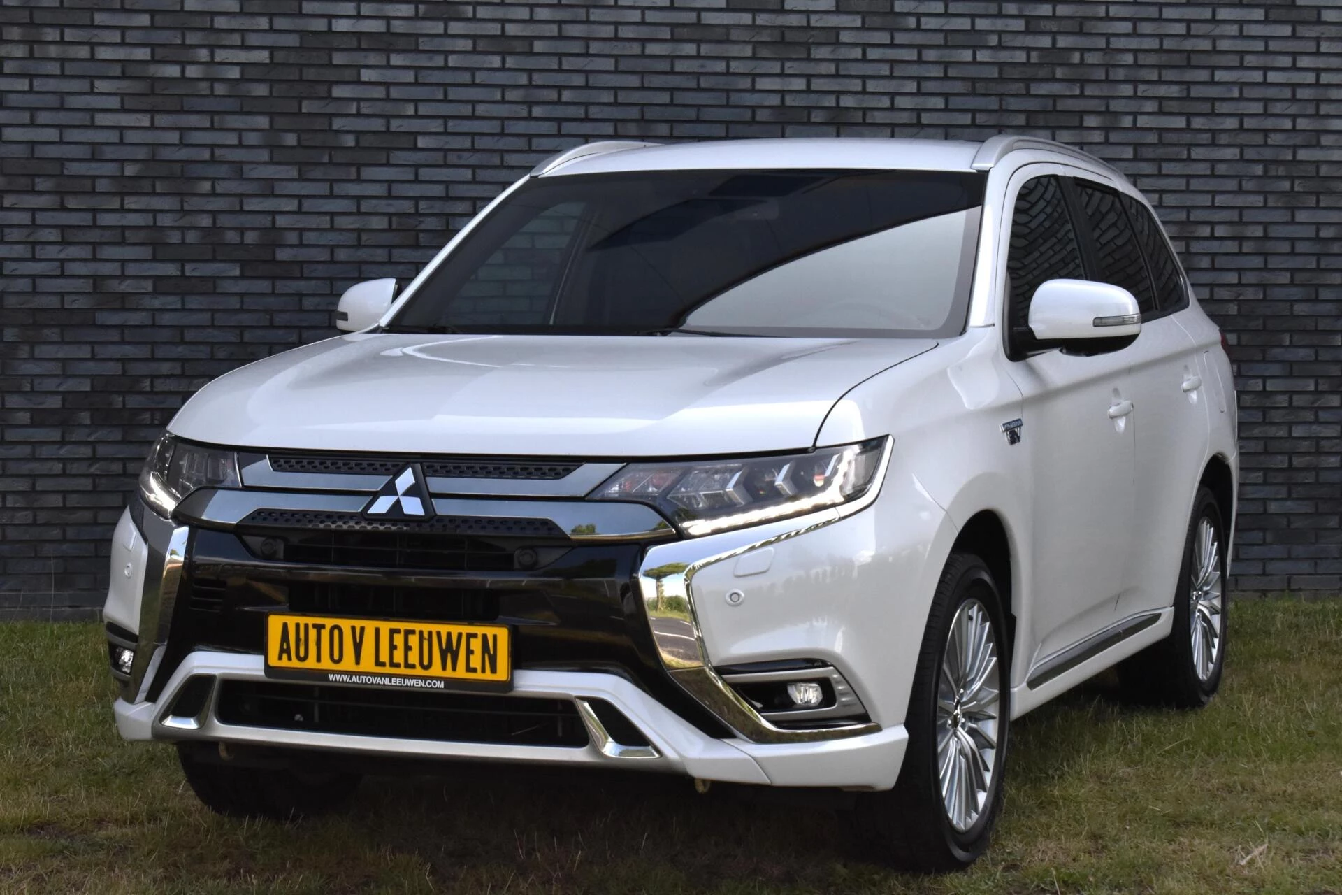 Hoofdafbeelding Mitsubishi Outlander