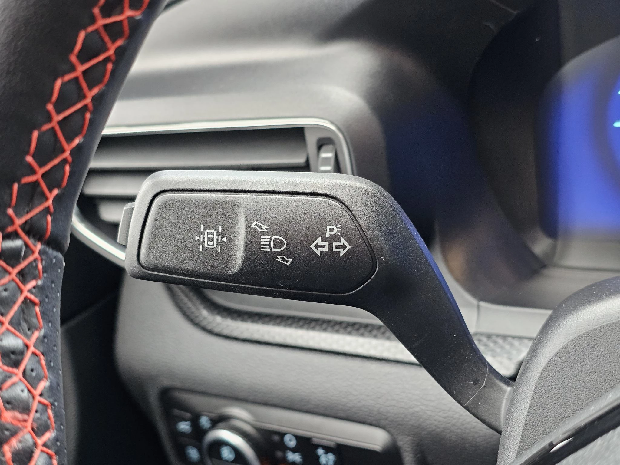 Hoofdafbeelding Ford Explorer