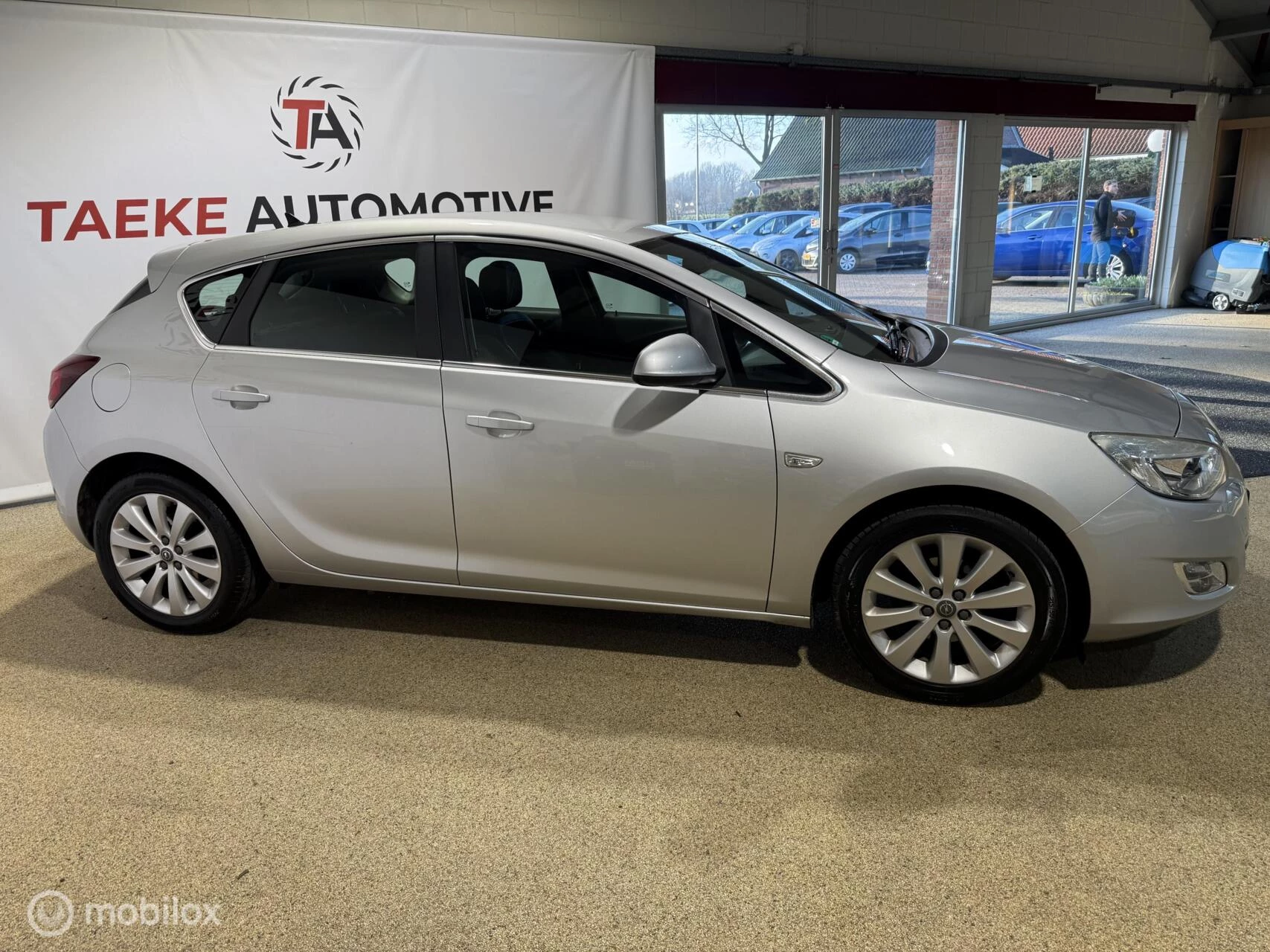 Hoofdafbeelding Opel Astra