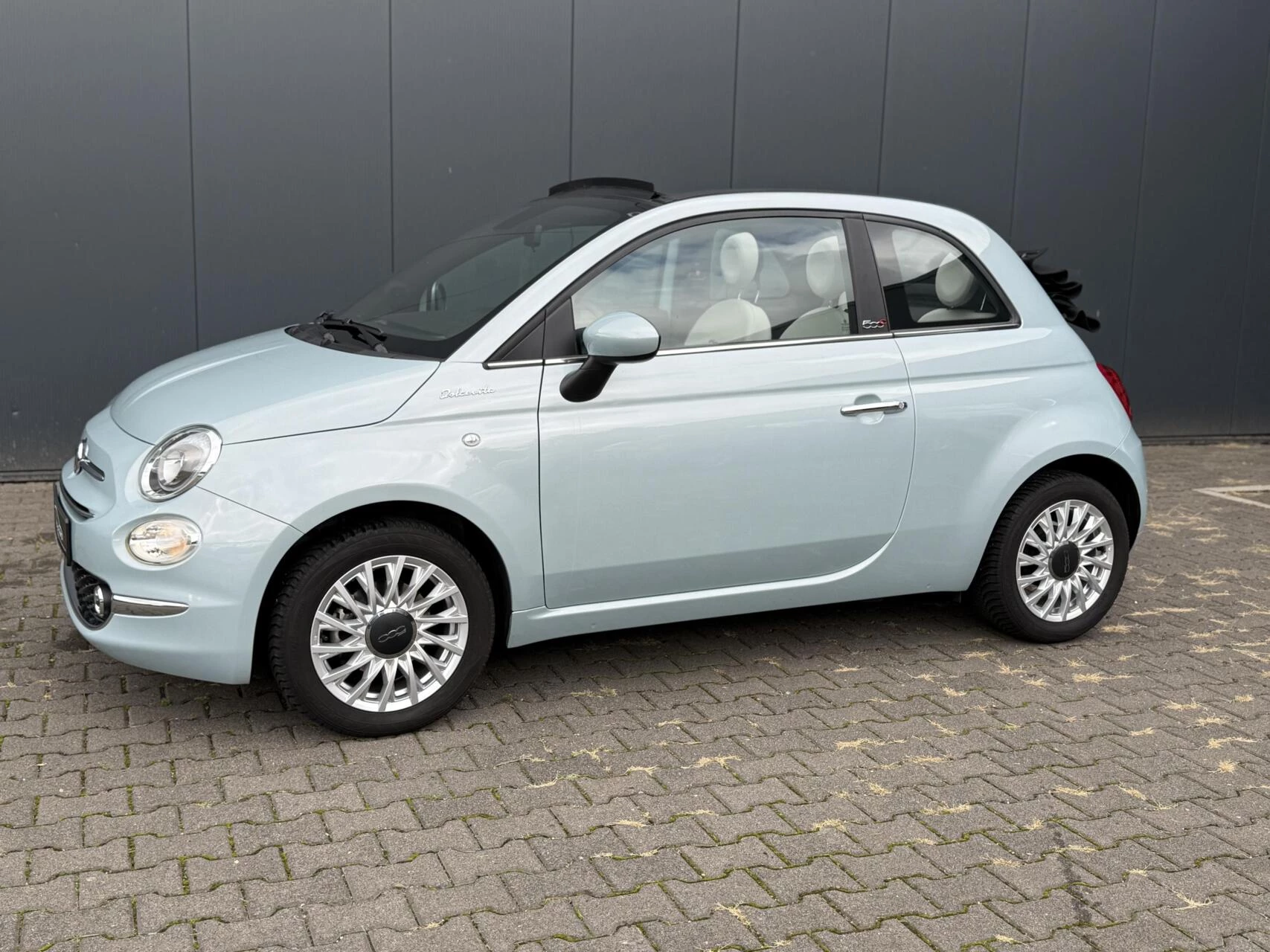 Hoofdafbeelding Fiat 500C