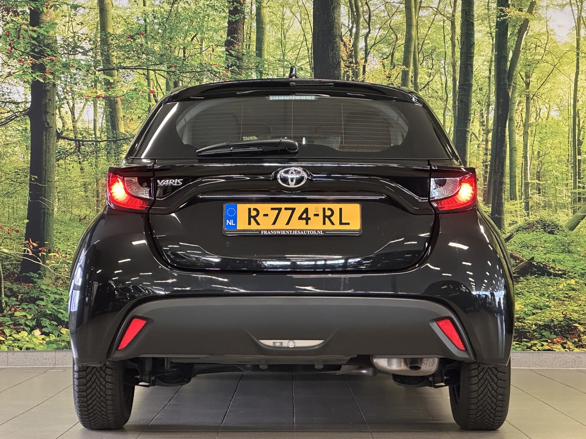Hoofdafbeelding Toyota Yaris
