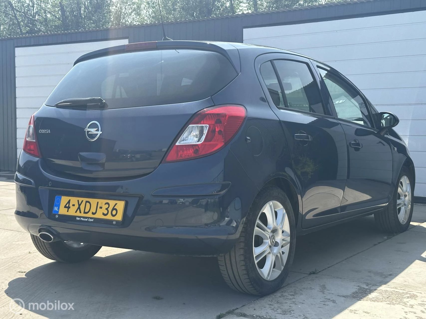 Hoofdafbeelding Opel Corsa