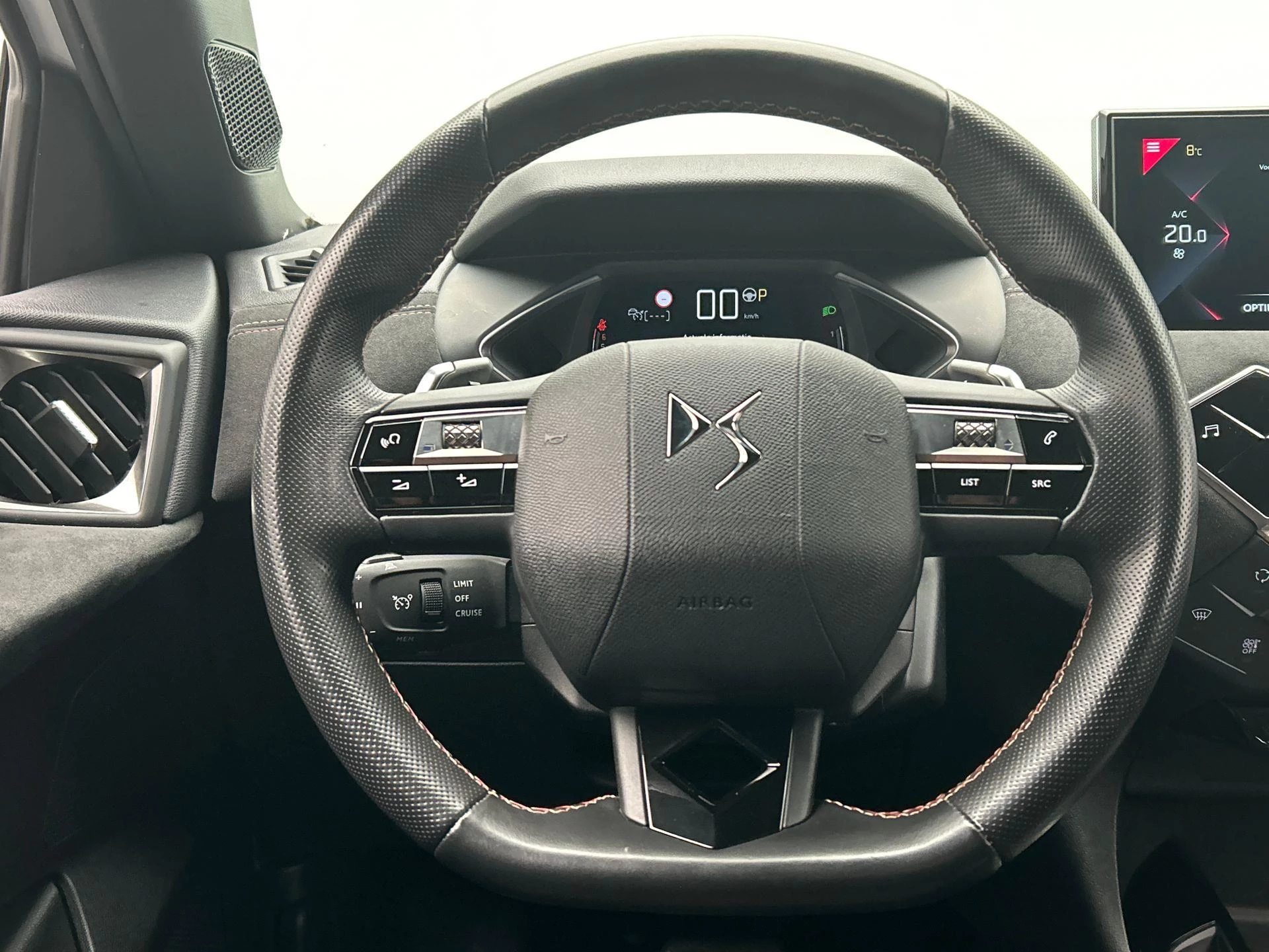 Hoofdafbeelding DS DS 3