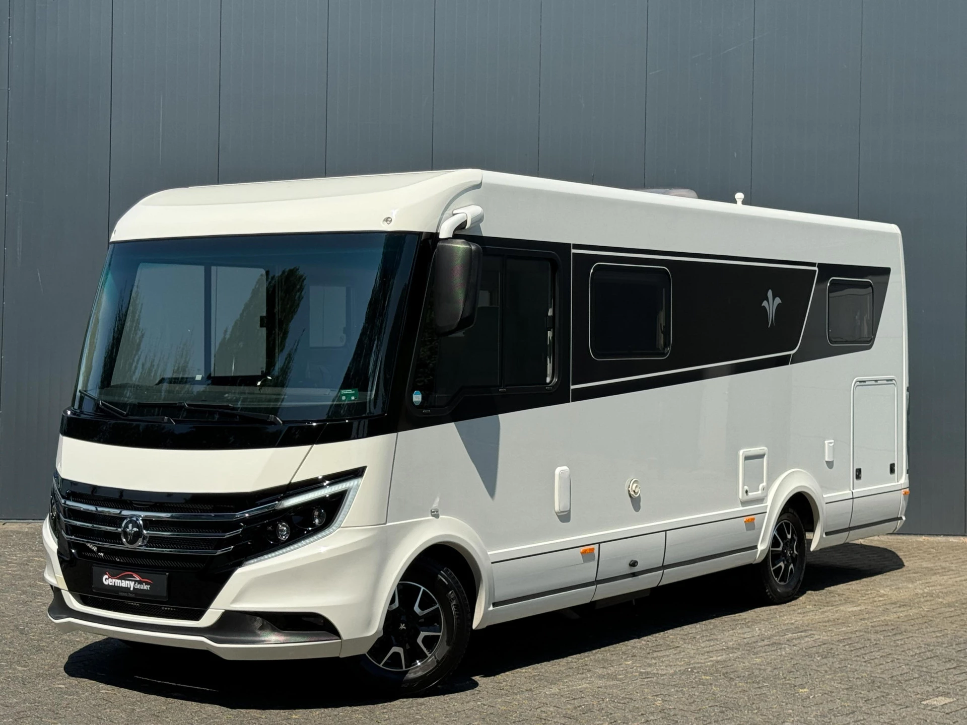 Hoofdafbeelding Niesmann+Bischoff ISmove 7.3F