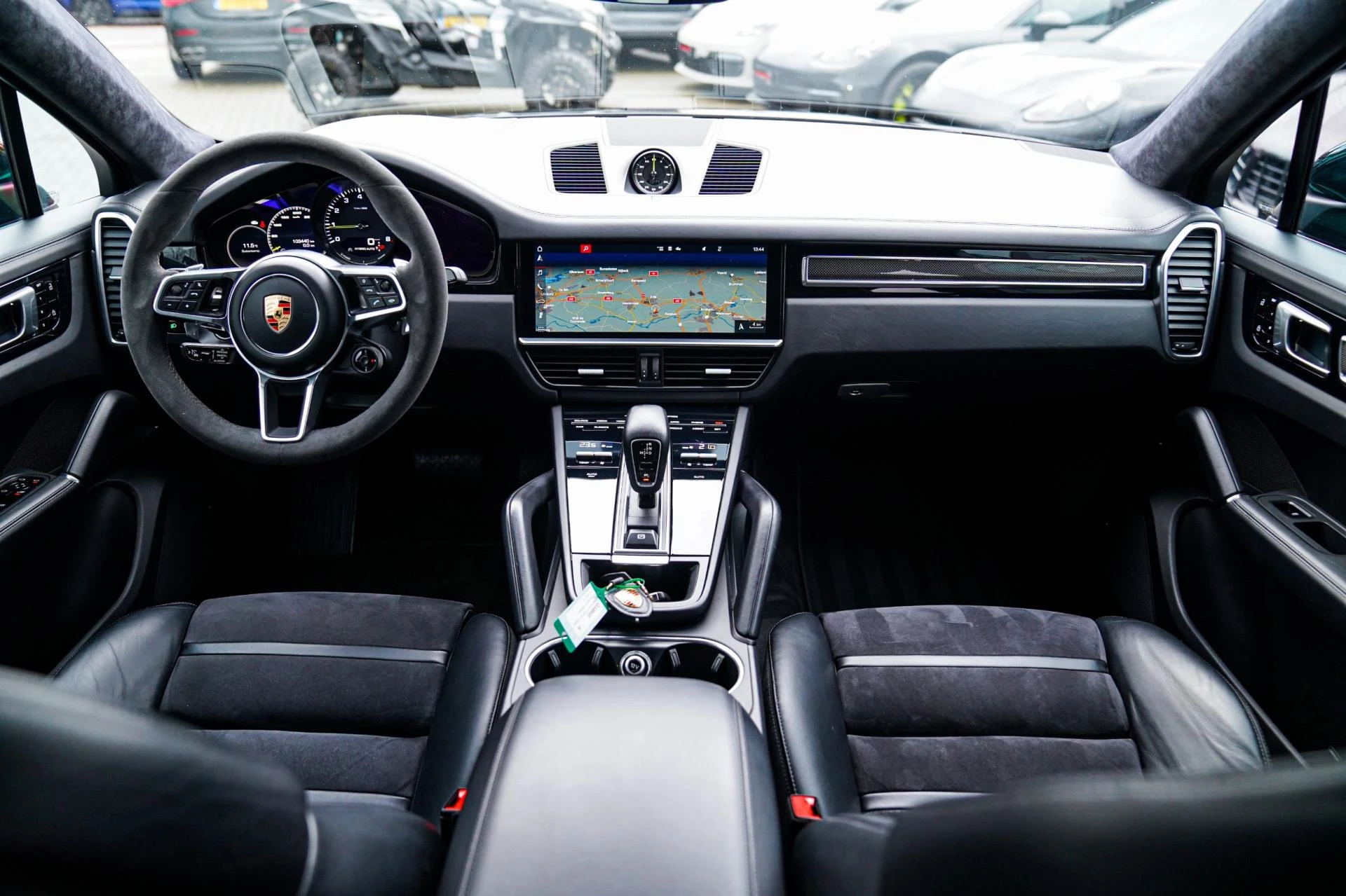 Hoofdafbeelding Porsche Cayenne