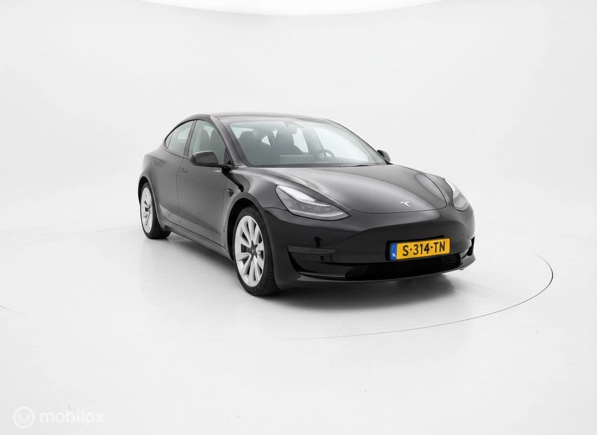 Hoofdafbeelding Tesla Model 3