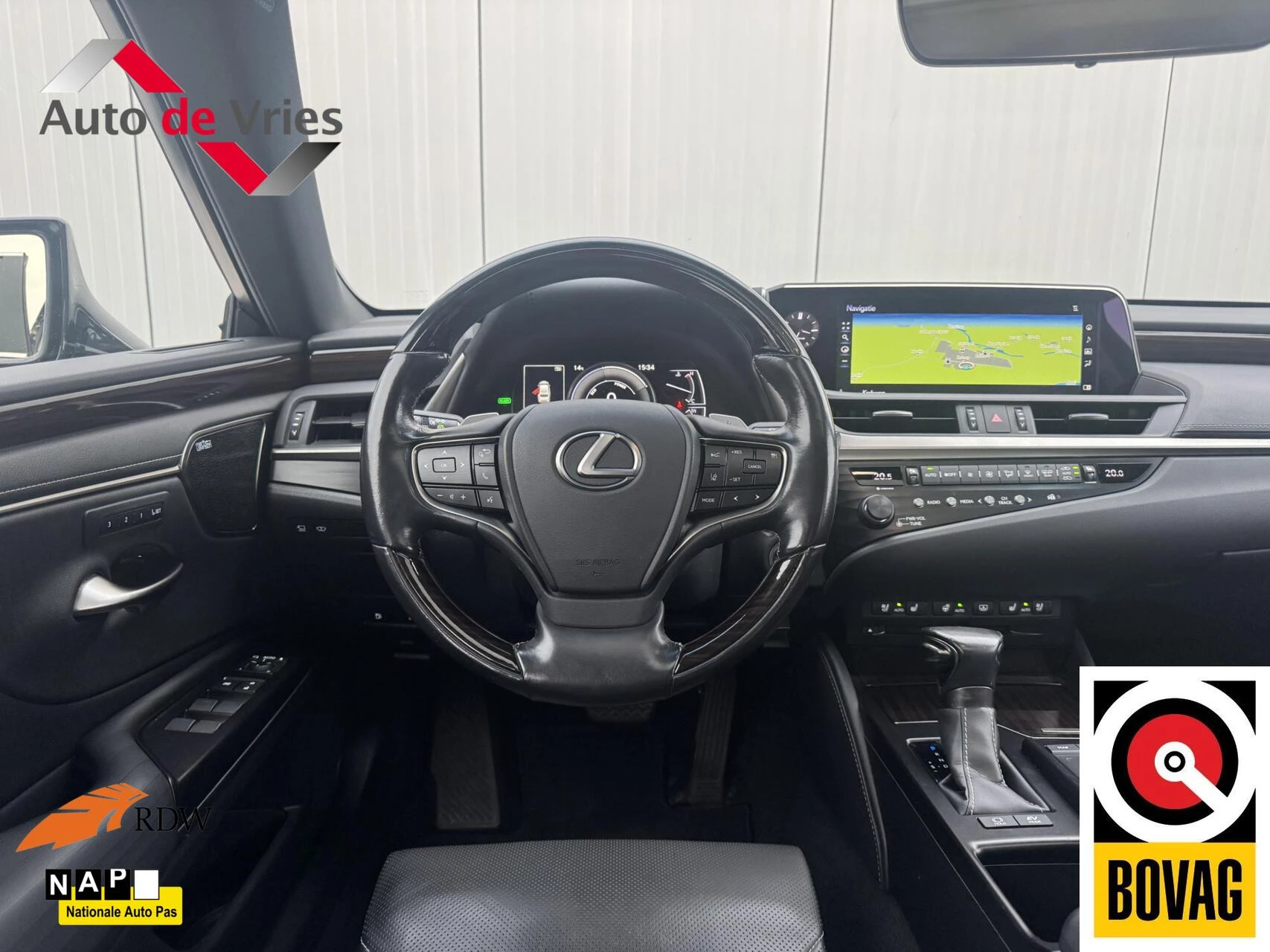 Hoofdafbeelding Lexus ES