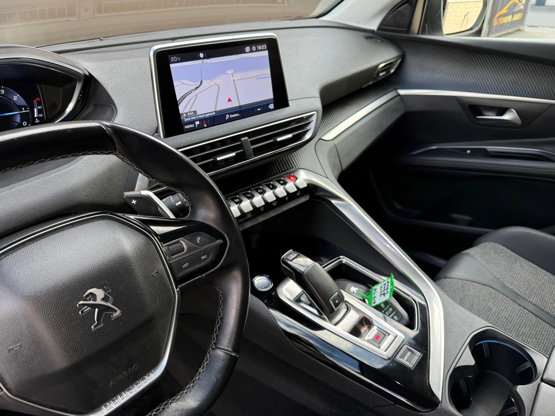 Hoofdafbeelding Peugeot 5008