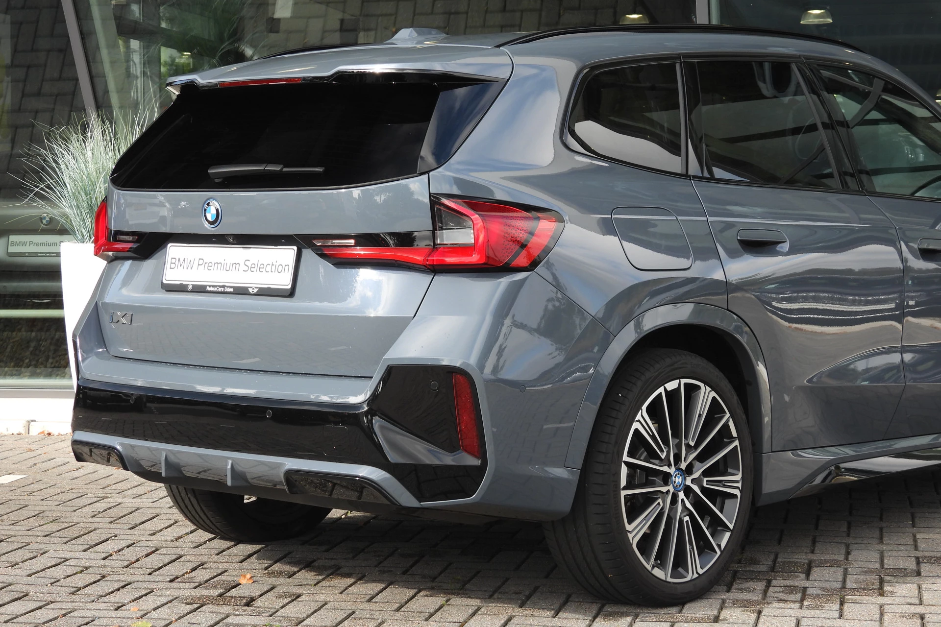 Hoofdafbeelding BMW iX1