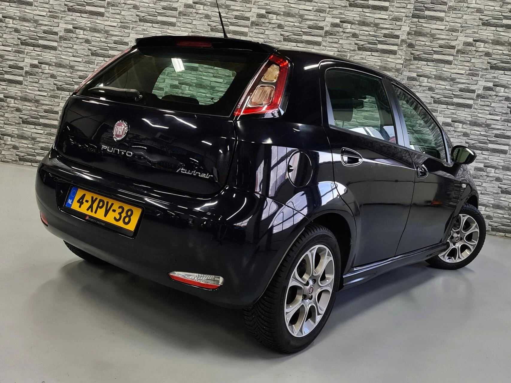 Hoofdafbeelding Fiat Punto