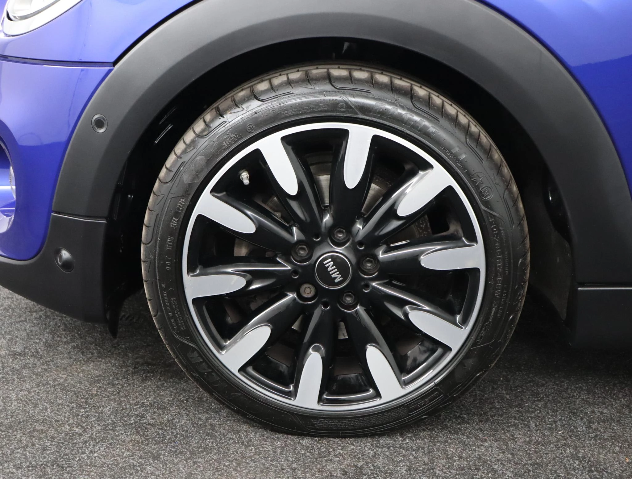 Hoofdafbeelding MINI 5-deurs