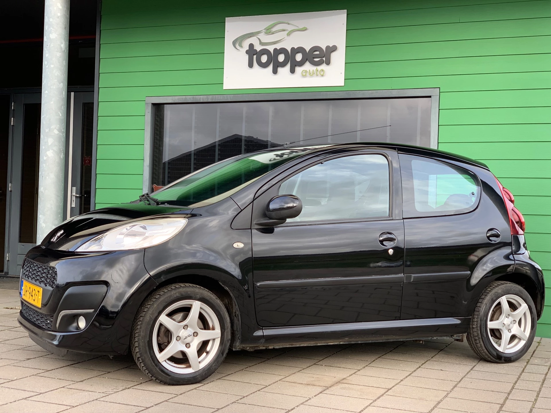 Hoofdafbeelding Peugeot 107