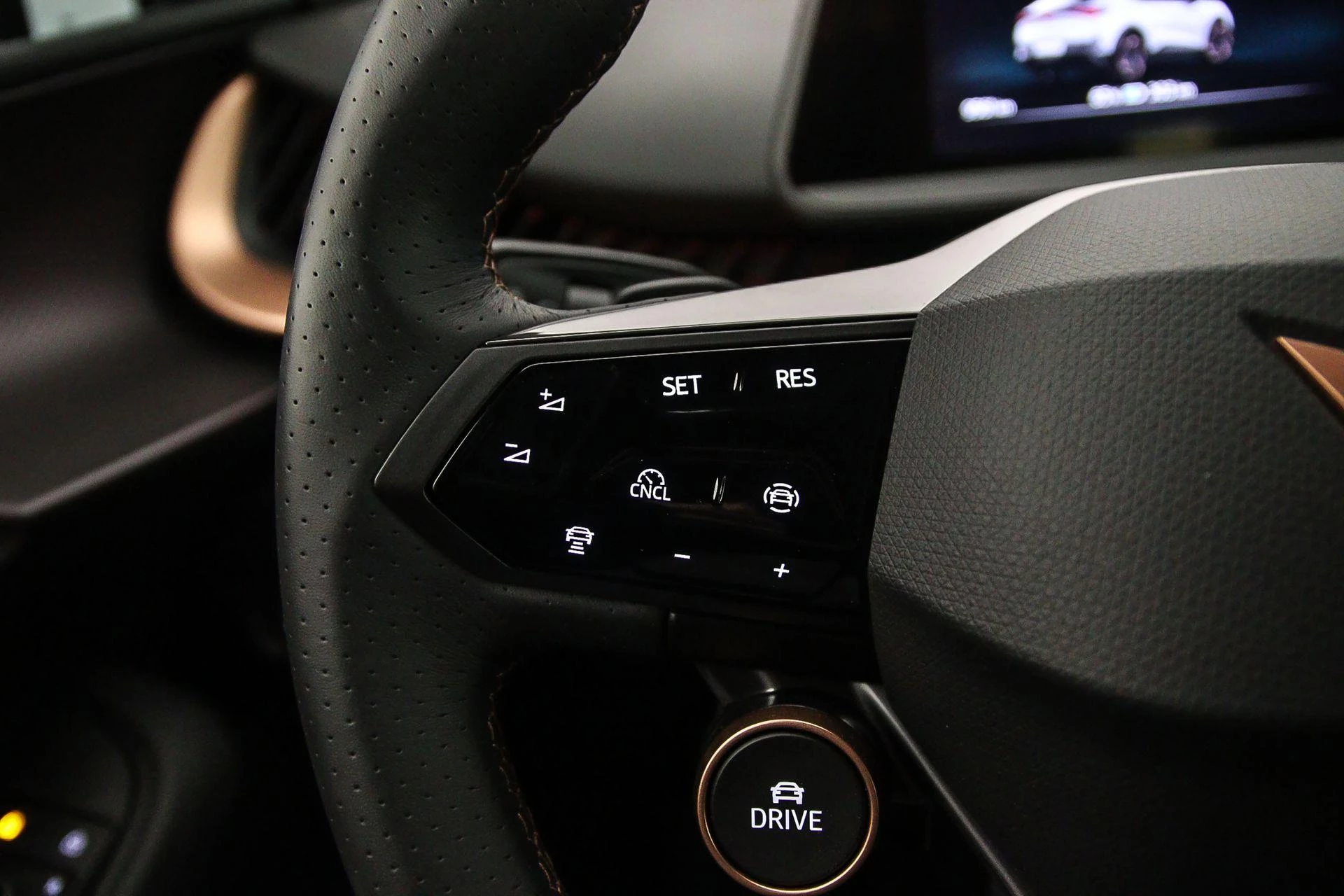 Hoofdafbeelding CUPRA Tavascan