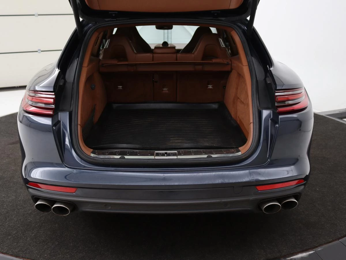 Hoofdafbeelding Porsche Panamera