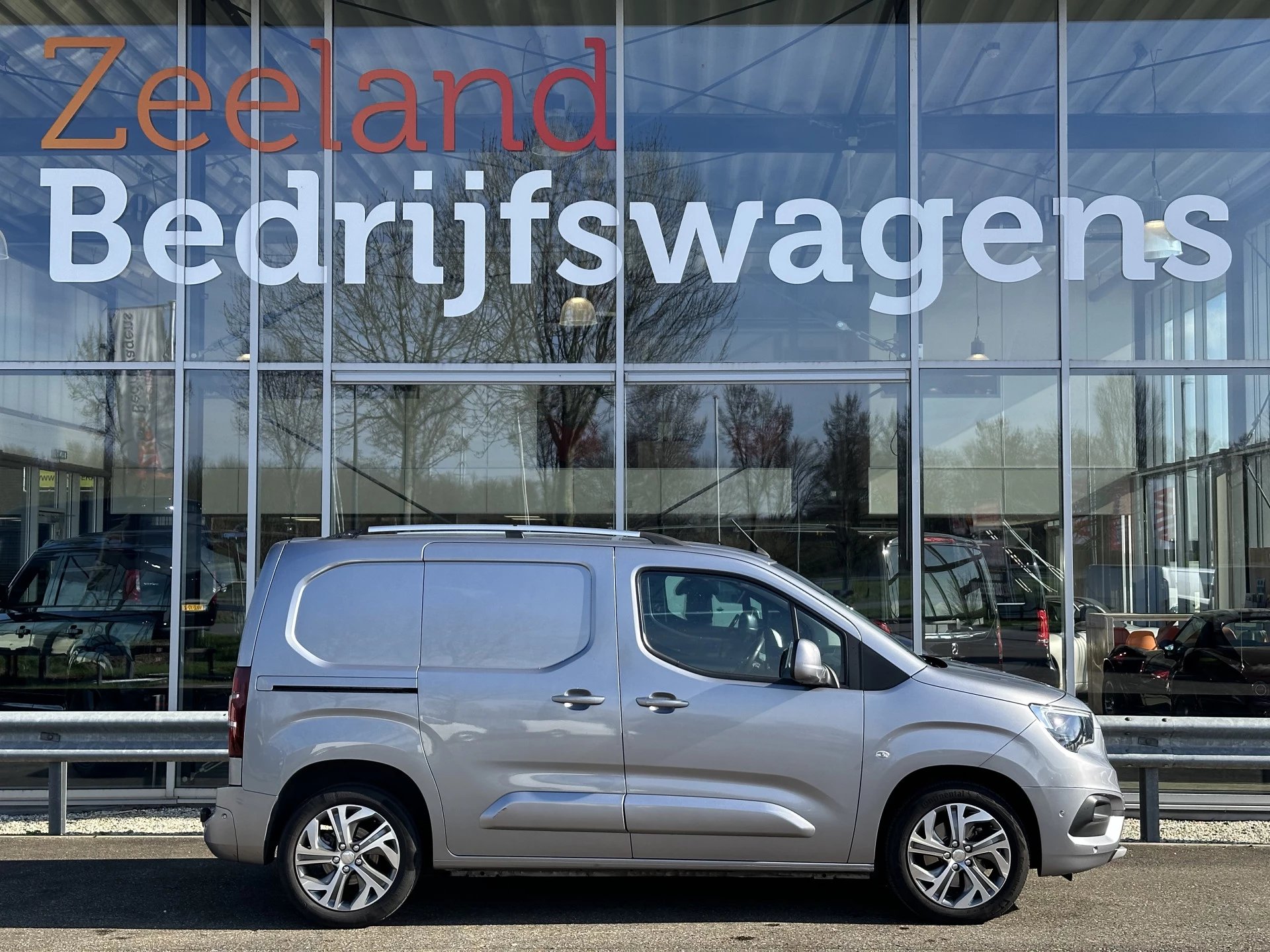 Hoofdafbeelding Opel Combo