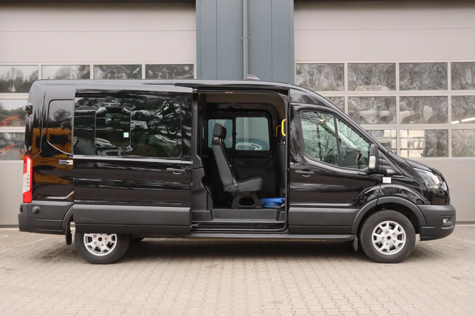 Hoofdafbeelding Ford E-Transit