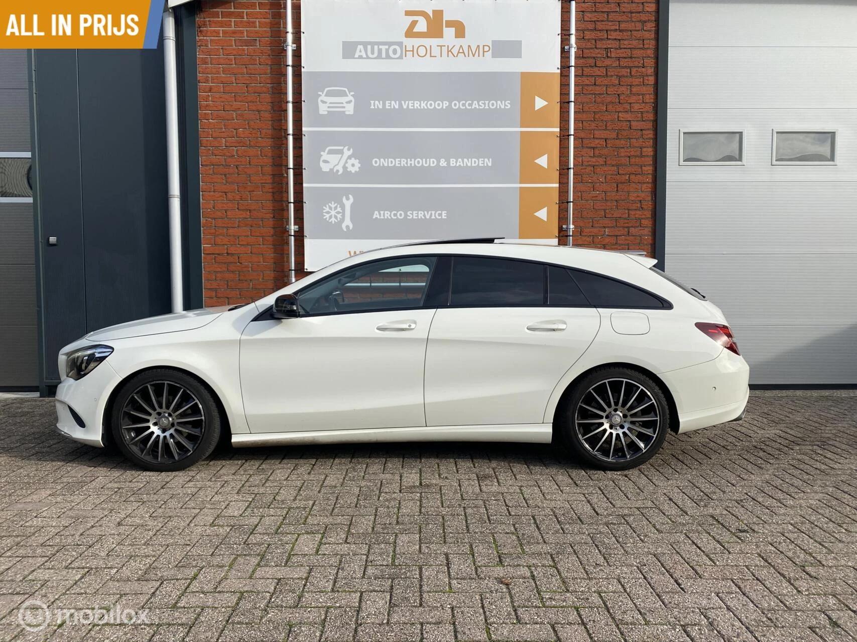 Hoofdafbeelding Mercedes-Benz CLA