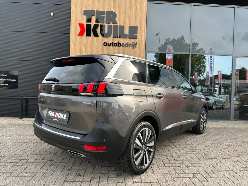 Hoofdafbeelding Peugeot 5008