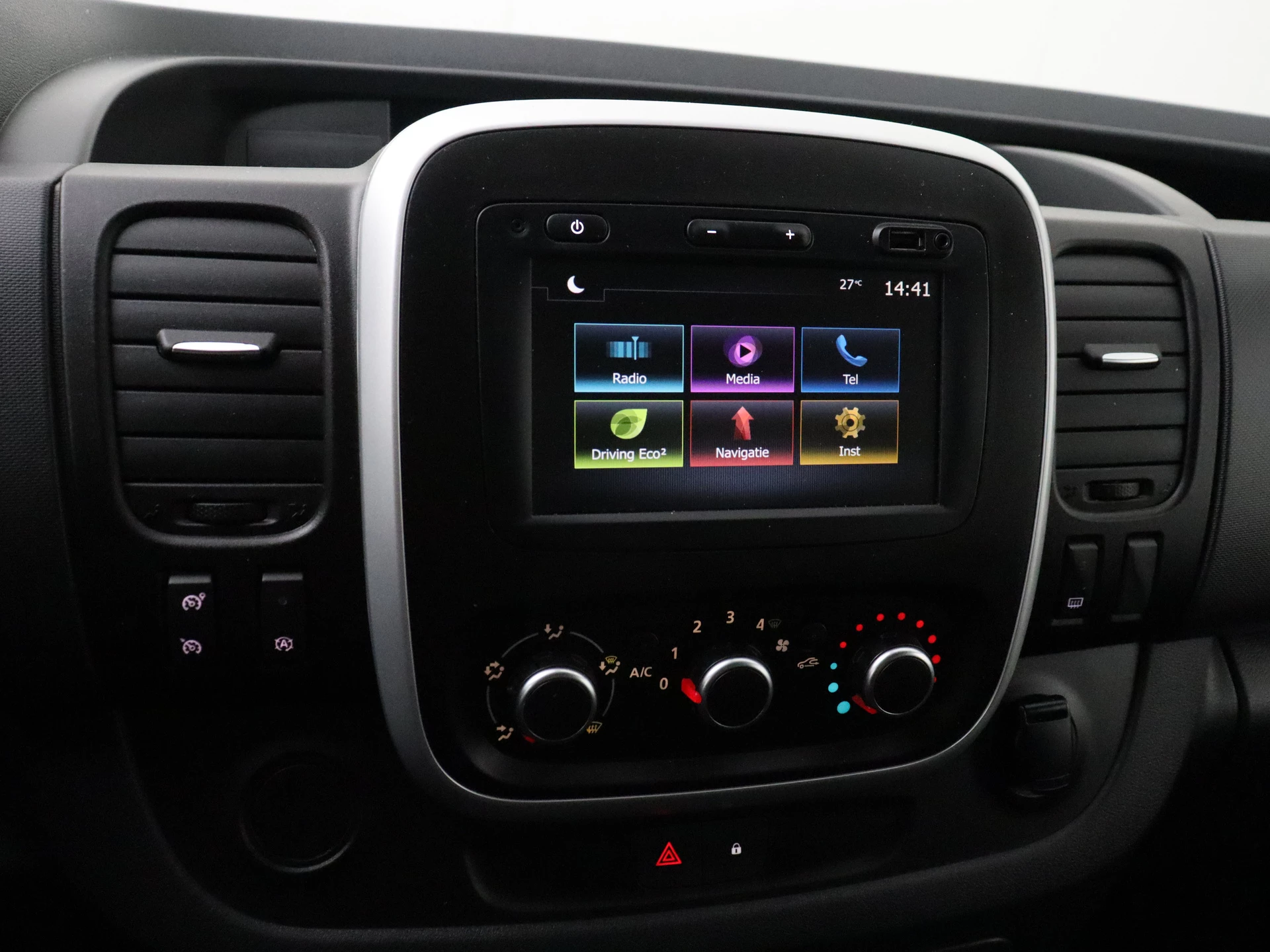 Hoofdafbeelding Nissan NV300