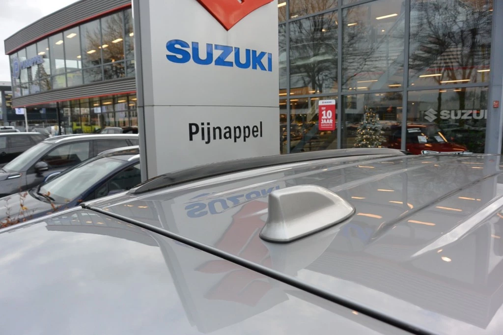 Hoofdafbeelding Suzuki Across