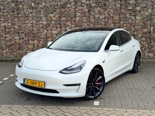 Hoofdafbeelding Tesla Model 3 Tesla Model 3 Performance AWD 75 kWh 340kw Dual Motor