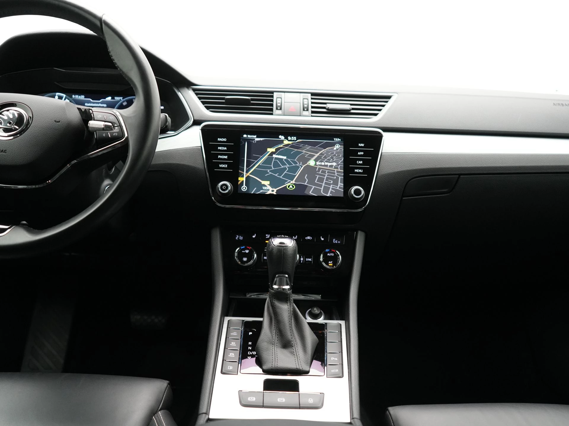 Hoofdafbeelding Škoda Superb