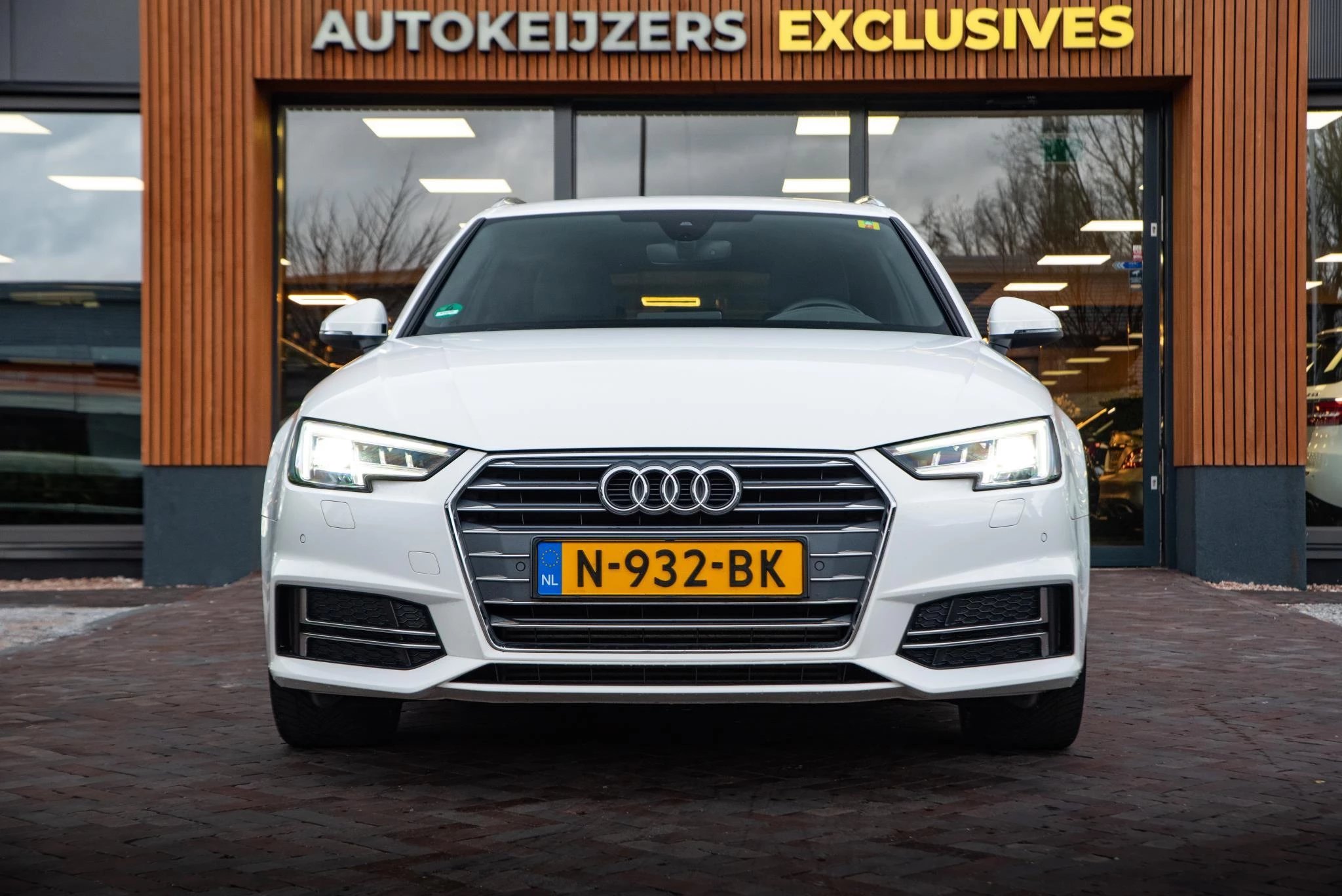 Hoofdafbeelding Audi A4