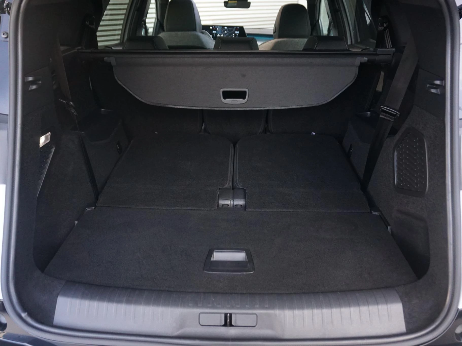 Hoofdafbeelding Peugeot e-5008