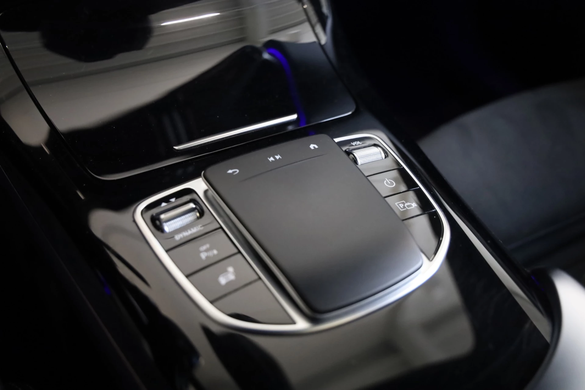 Hoofdafbeelding Mercedes-Benz EQC