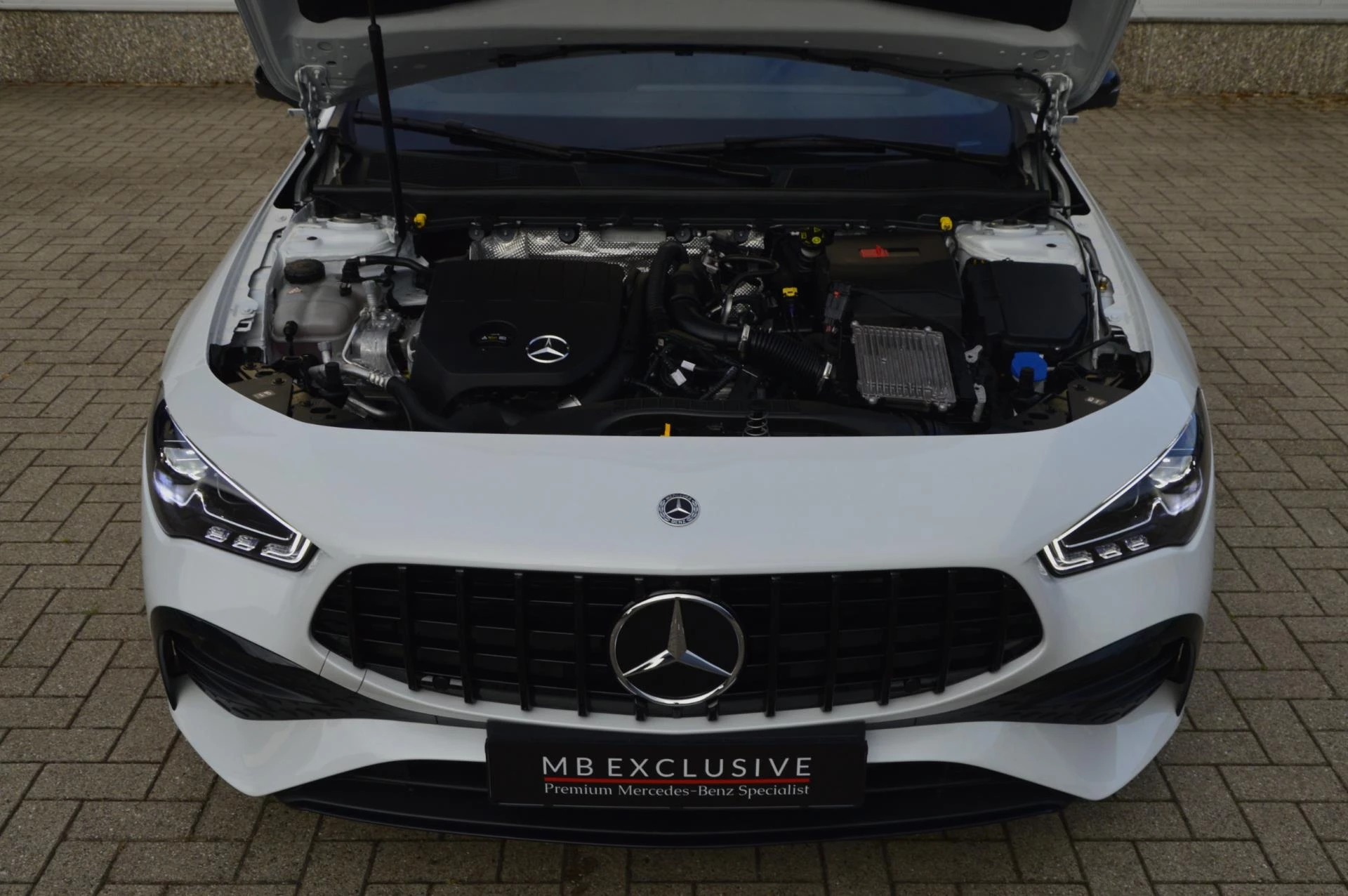Hoofdafbeelding Mercedes-Benz CLA