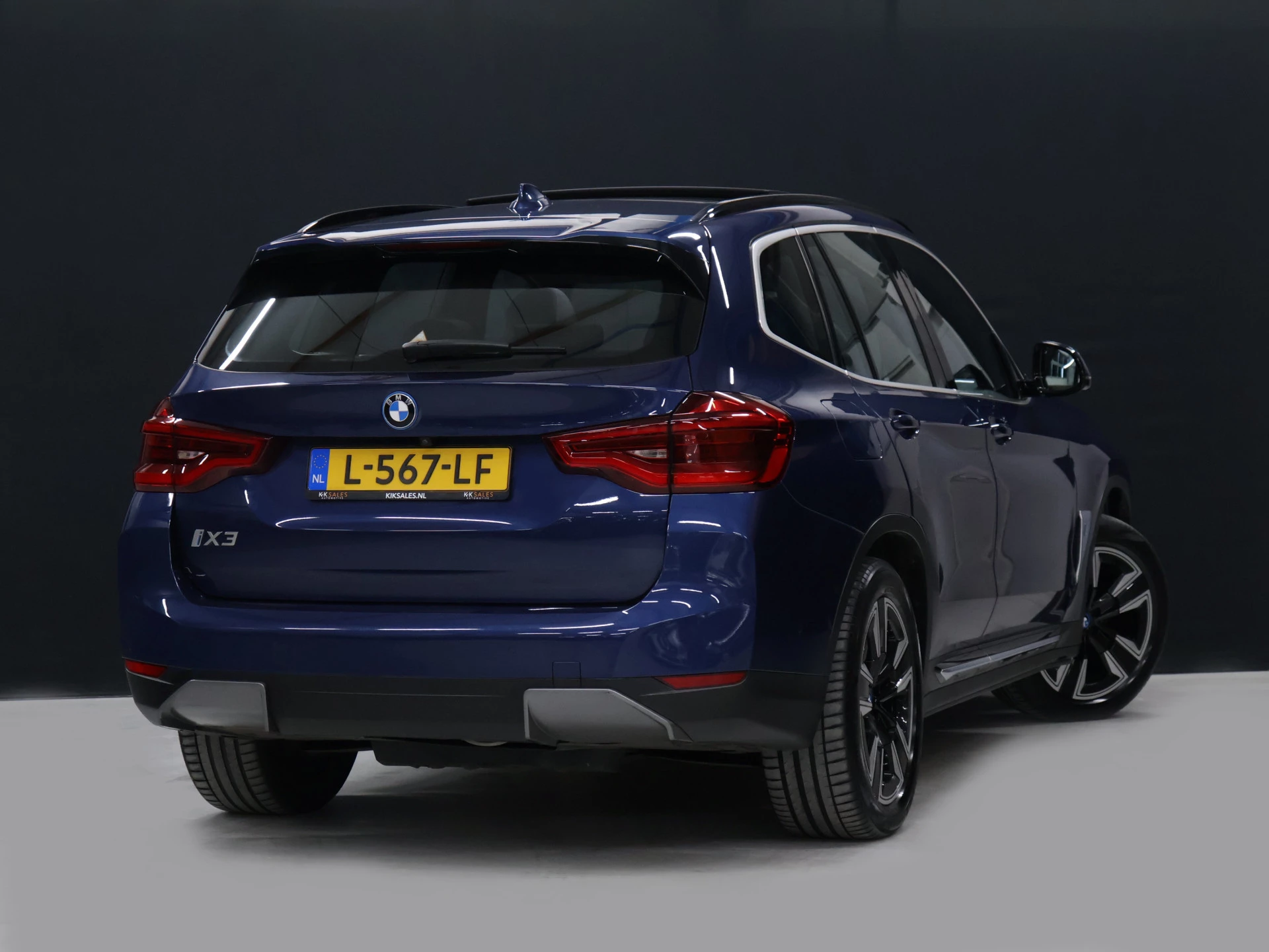 Hoofdafbeelding BMW iX3