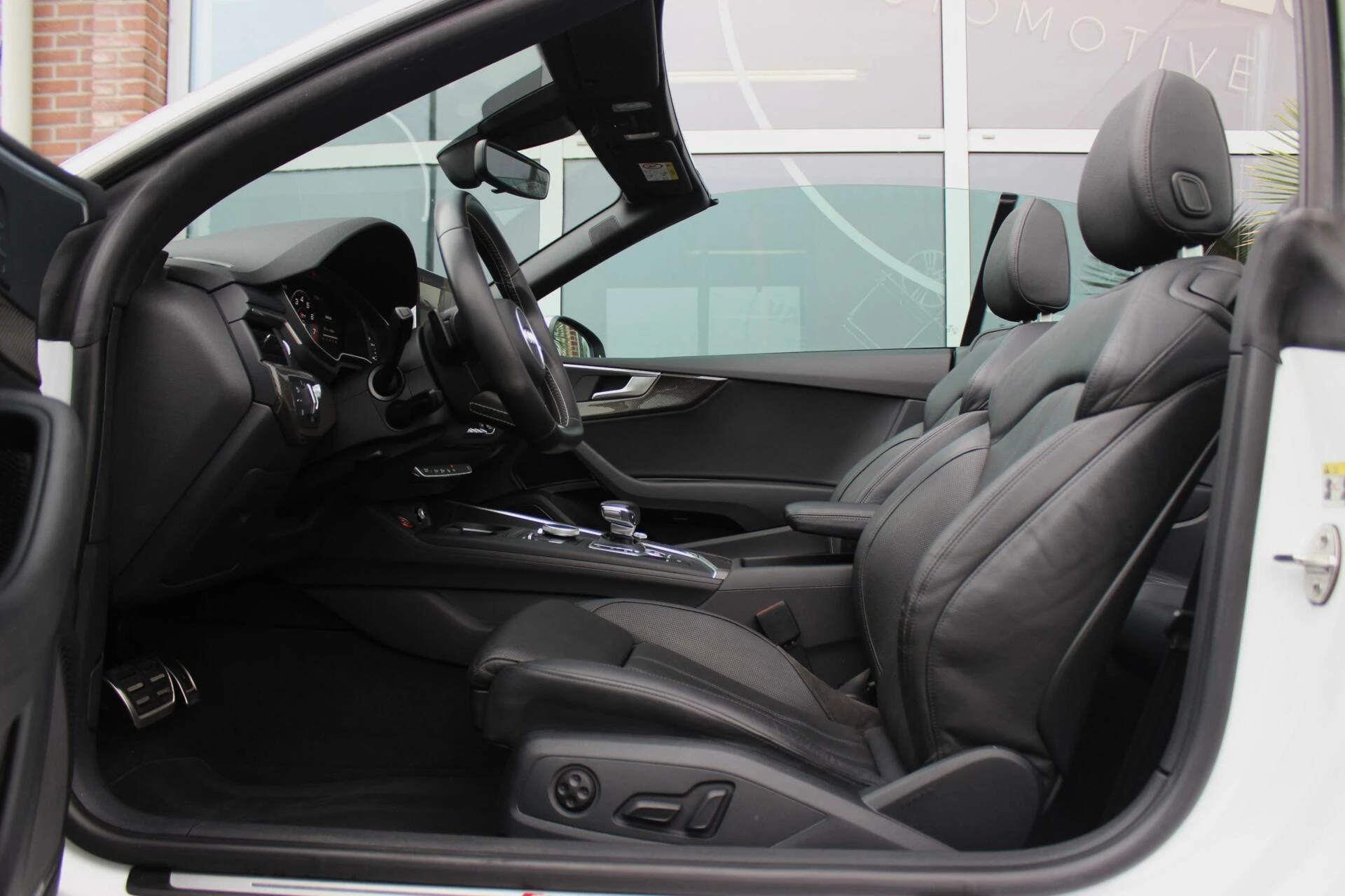 Hoofdafbeelding Audi S5