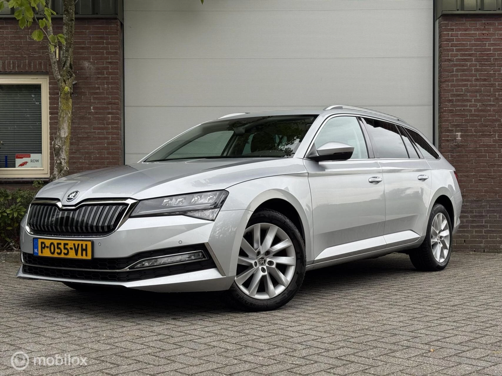 Hoofdafbeelding Škoda Superb