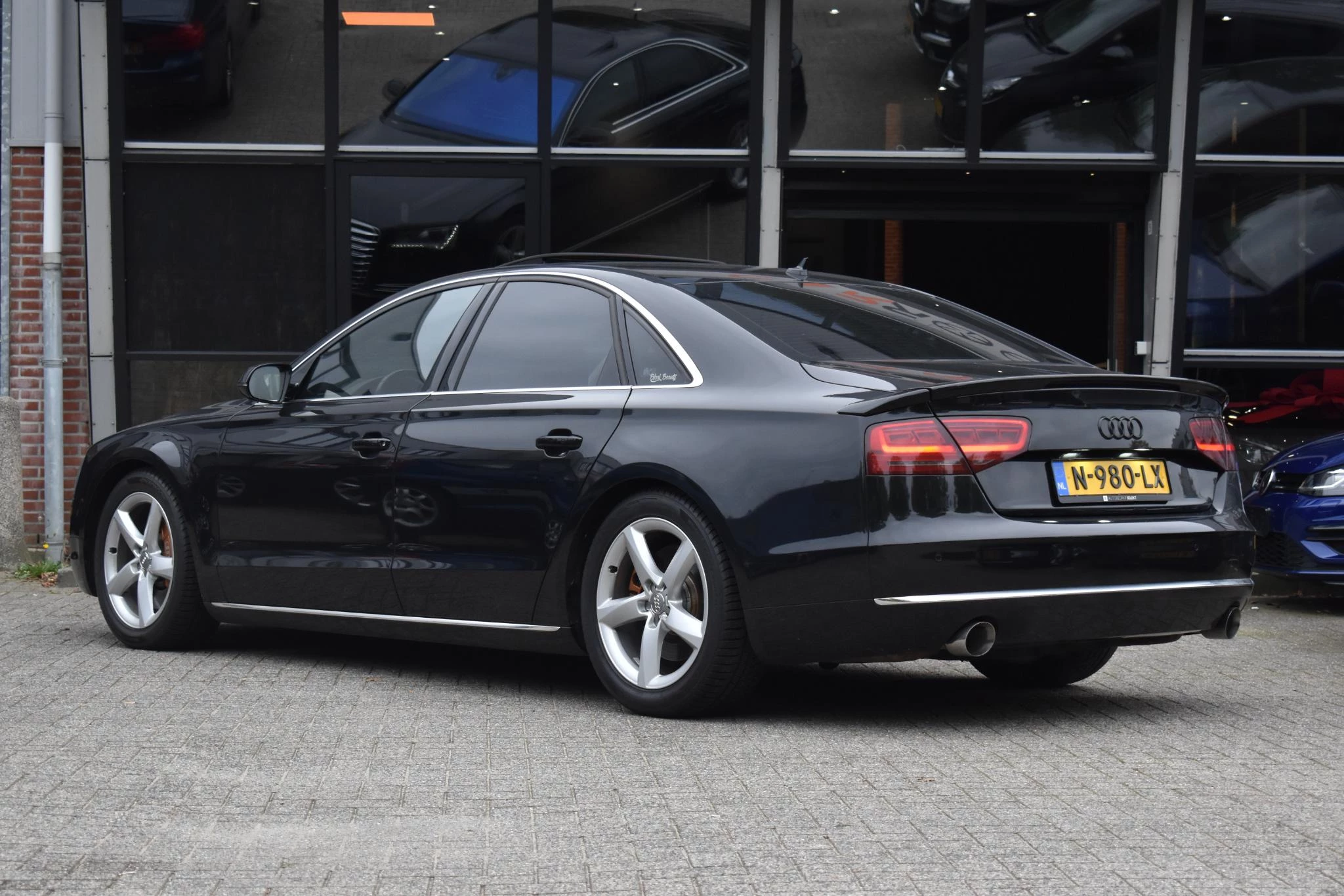 Hoofdafbeelding Audi A8