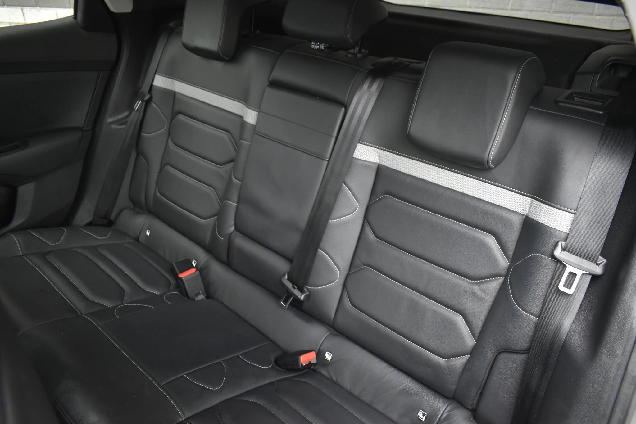 Hoofdafbeelding Citroën ë-C4