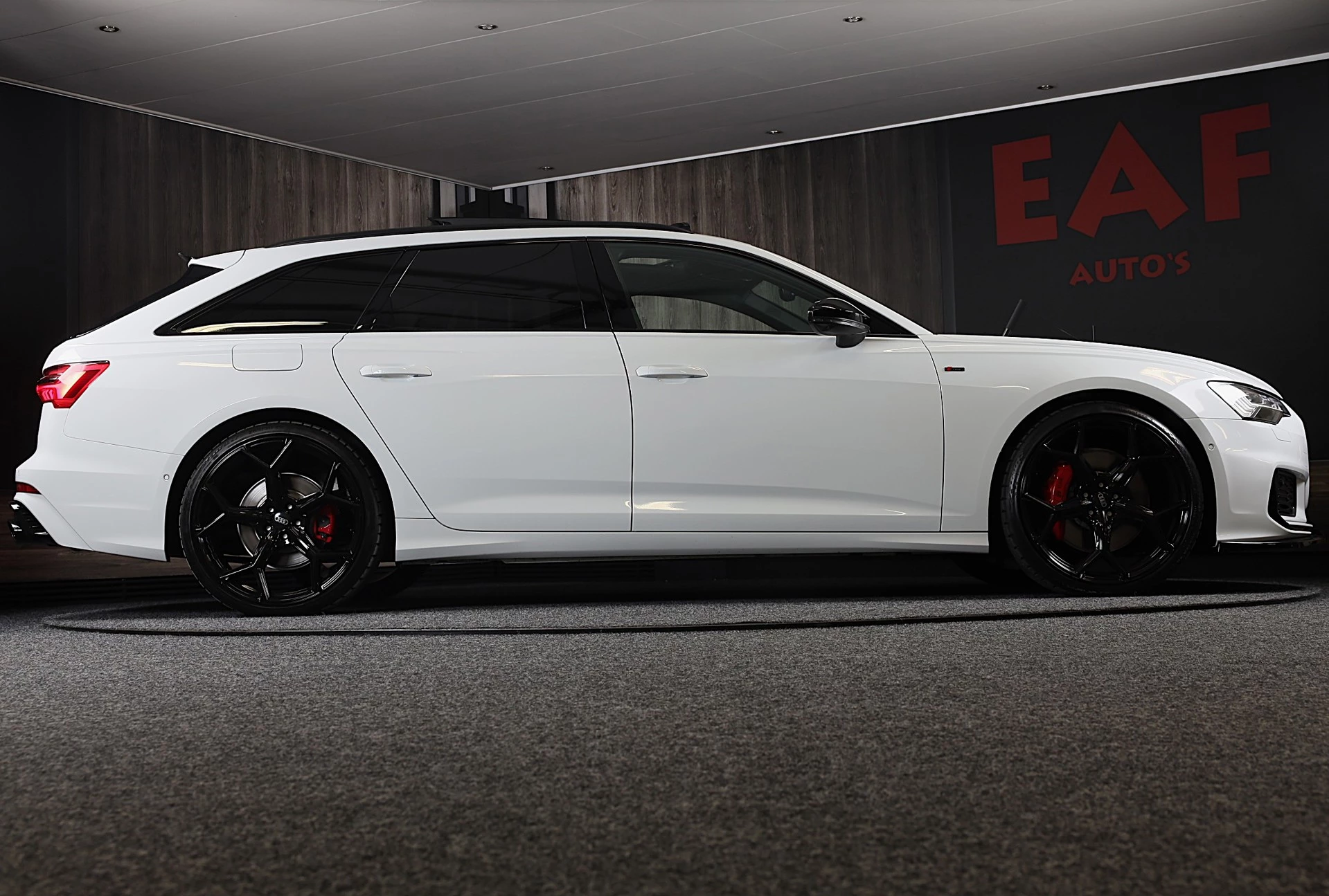Hoofdafbeelding Audi A6