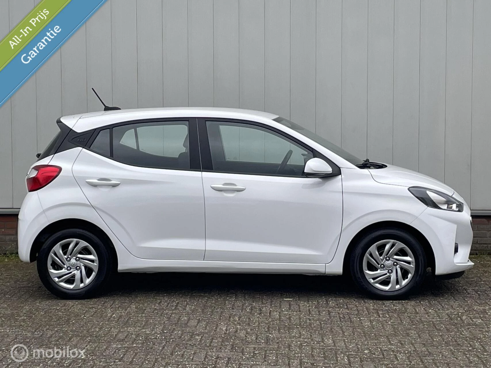 Hoofdafbeelding Hyundai i10