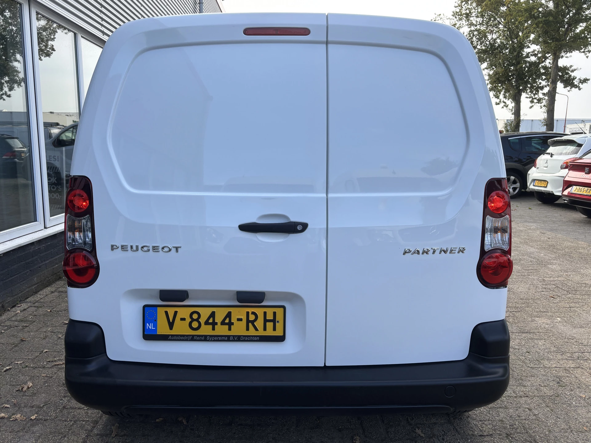 Hoofdafbeelding Peugeot Partner