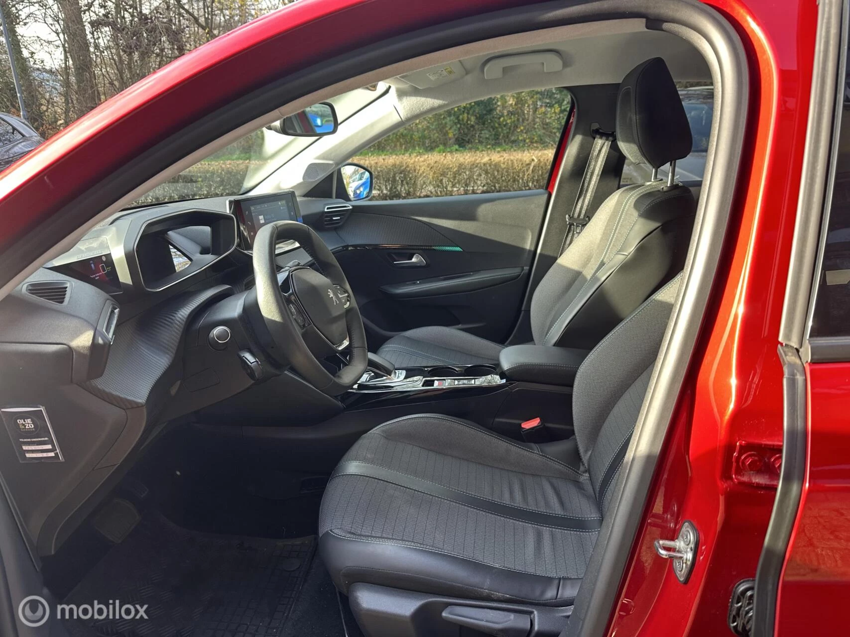 Hoofdafbeelding Peugeot e-208