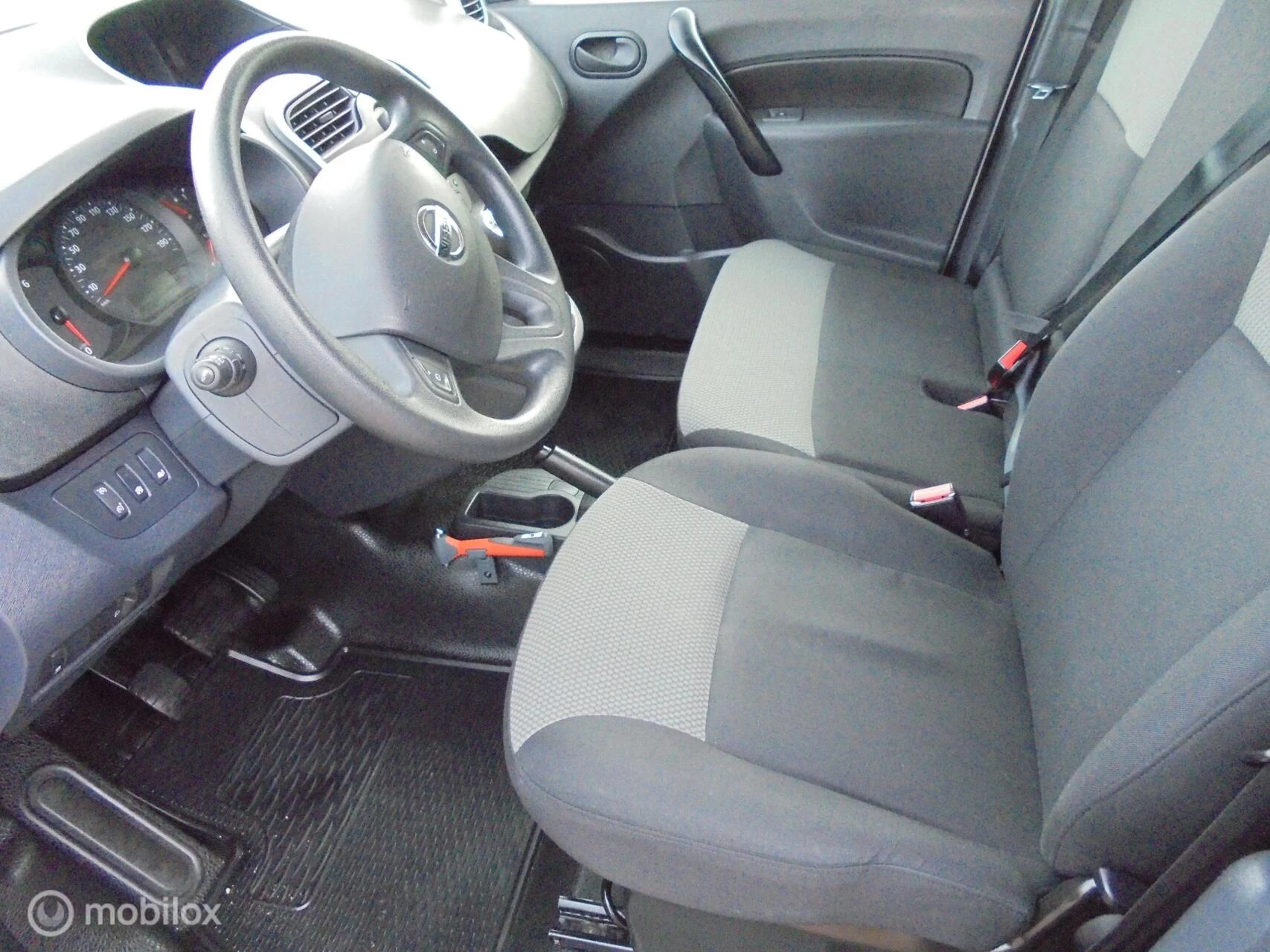 Hoofdafbeelding Nissan NV250