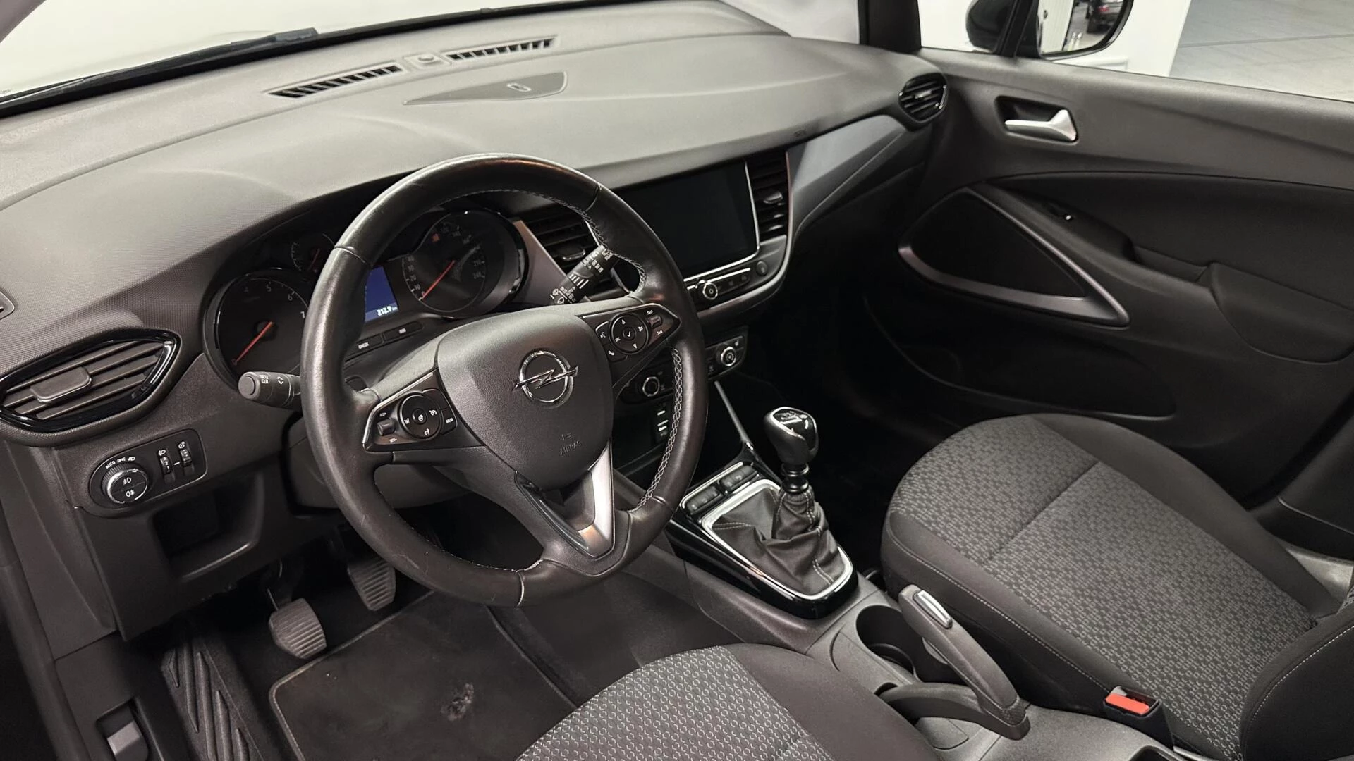 Hoofdafbeelding Opel Crossland X