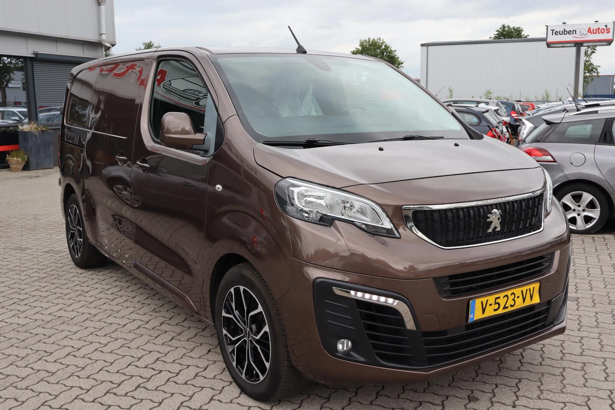 Hoofdafbeelding Peugeot Expert
