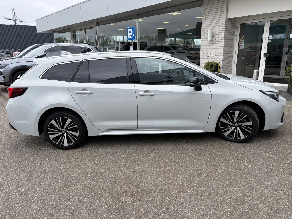 Hoofdafbeelding Toyota Corolla Touring Sports