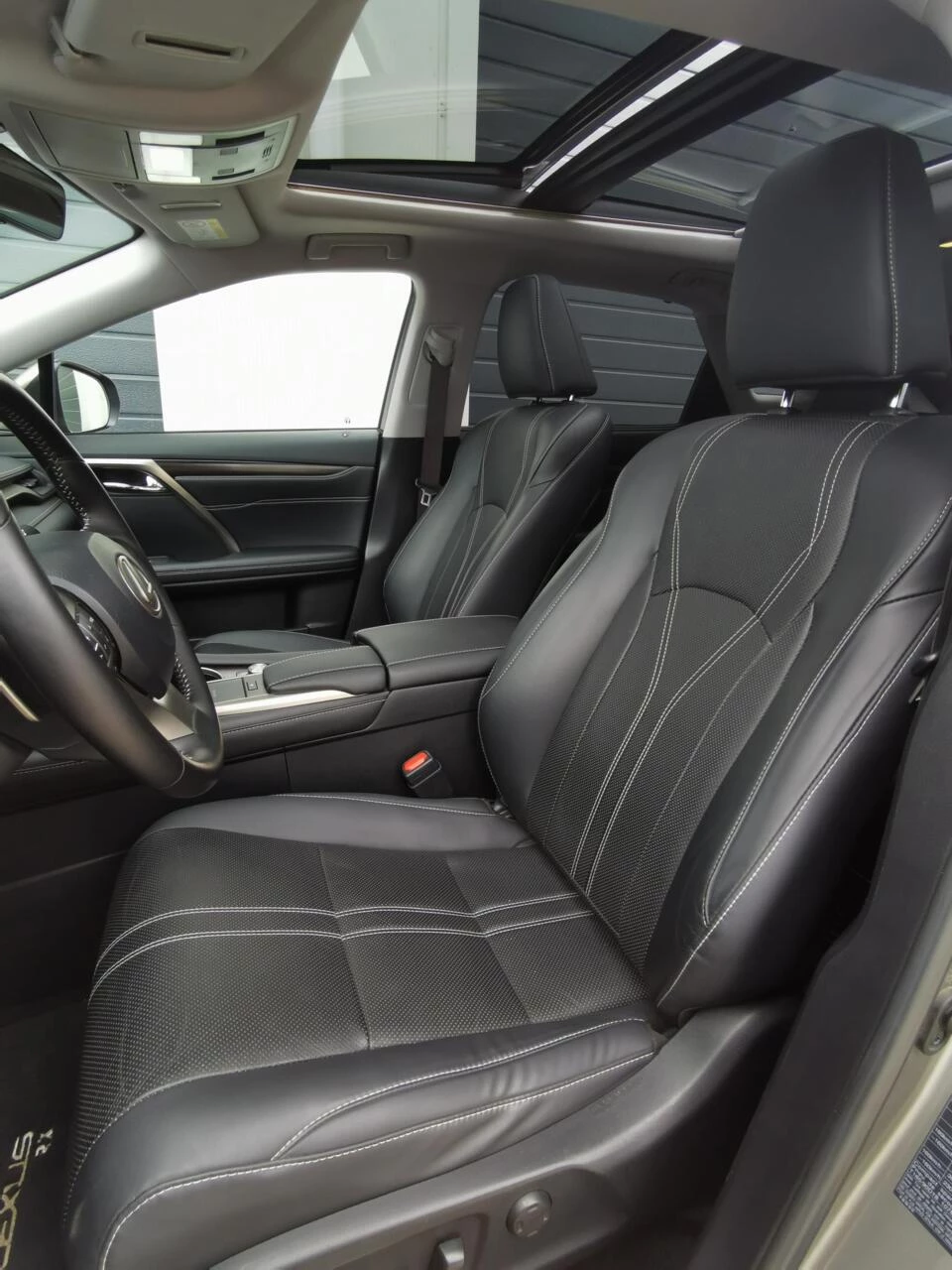 Hoofdafbeelding Lexus RX