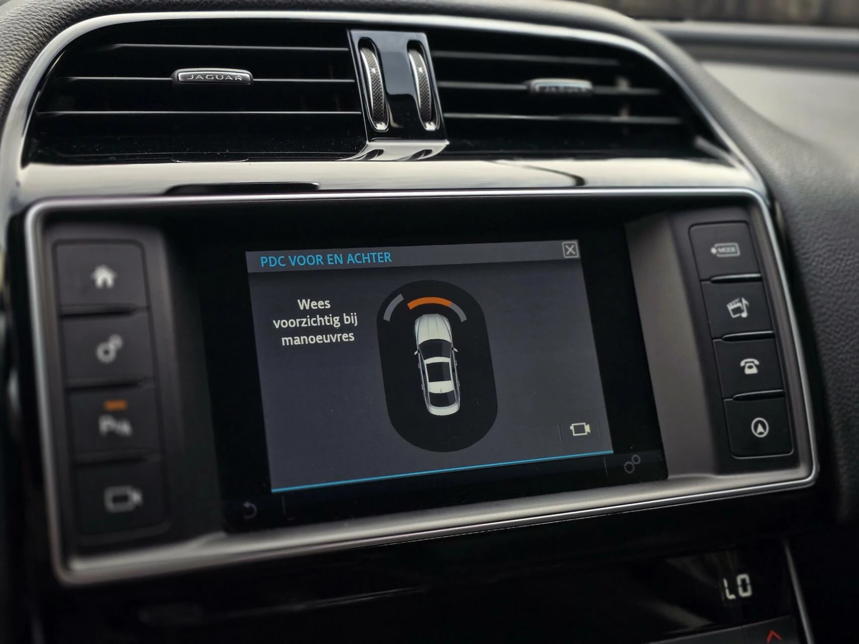 Hoofdafbeelding Jaguar XE