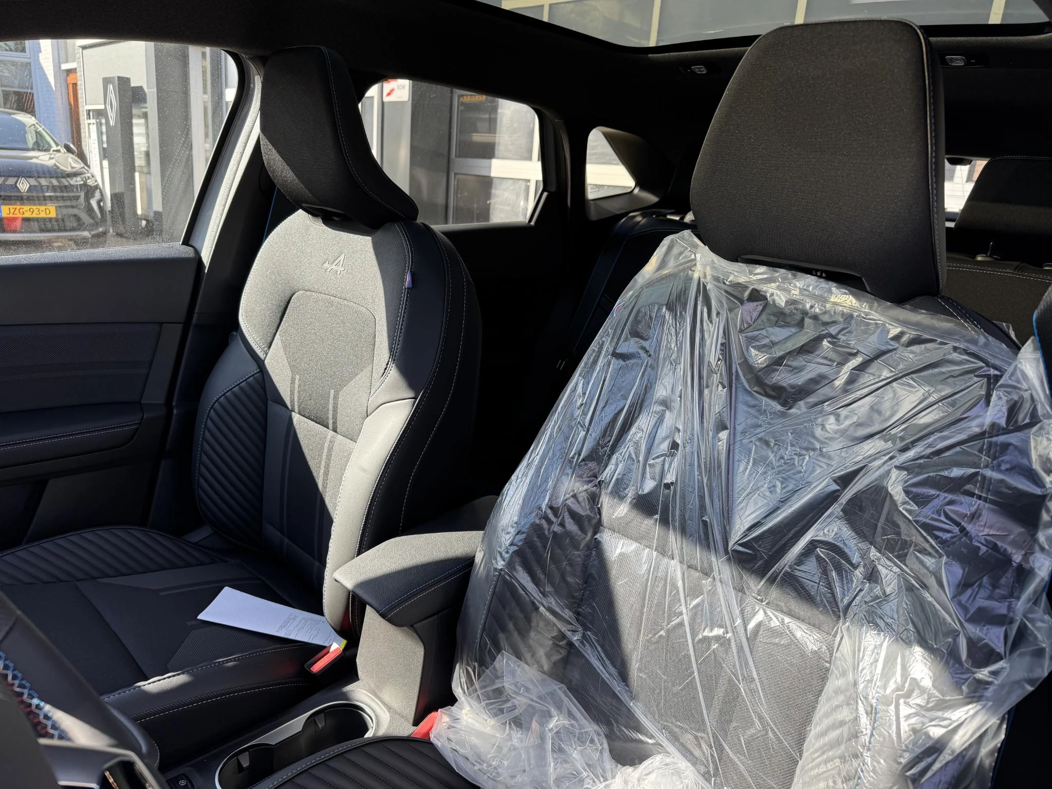 Hoofdafbeelding Renault Symbioz