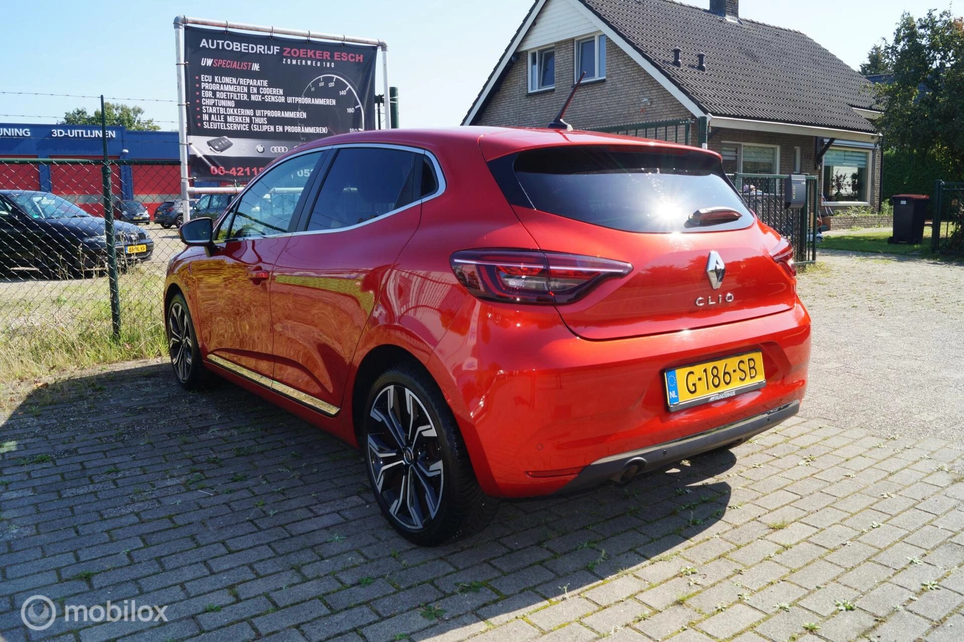 Hoofdafbeelding Renault Clio