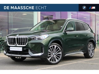BMW X1 sDrive20i High Executive xLine Automaat / Trekhaak / Panoramadak / Sportstoelen / Adaptieve LED / Head-Up / Harman-Kardon /
