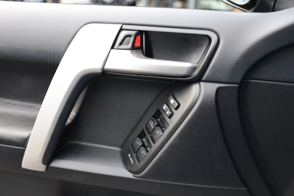 Hoofdafbeelding Toyota Land Cruiser